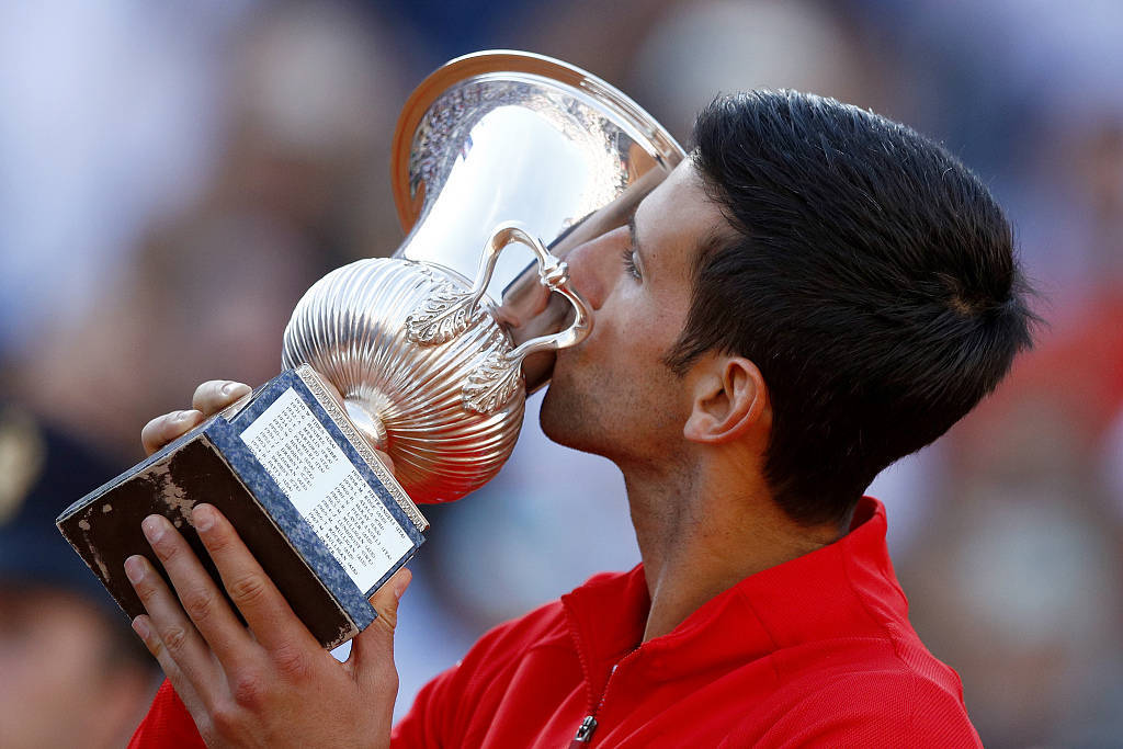 九游体育包含德约科维奇迎来三赛季出色发挥，湖人观众热烈欢呼！的词条